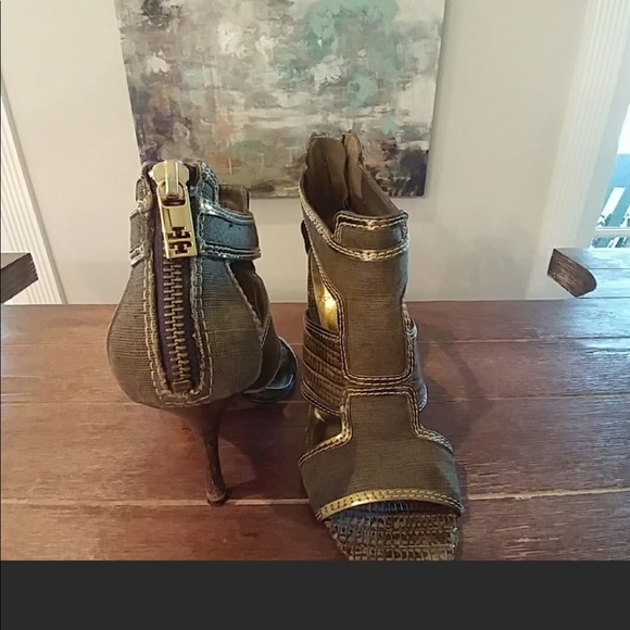 ✨✨TORY BURCH GEOFF GLADIATOR✨✨ - Picture 2 of 5